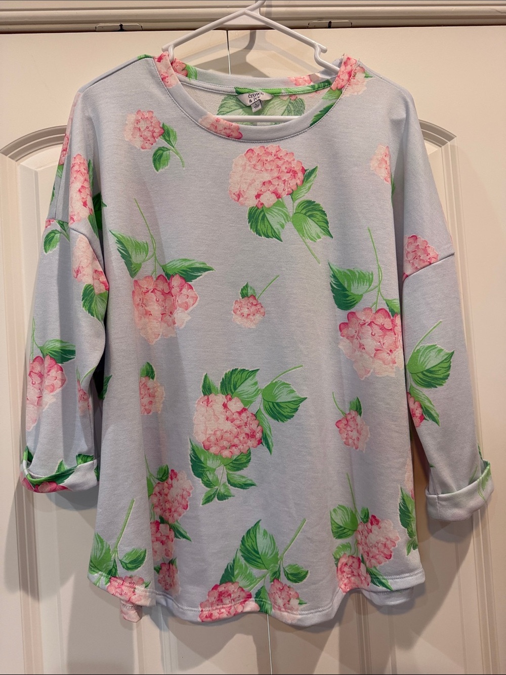 crown & ivy Pastel Blue Floral Pullover Sweatshirt